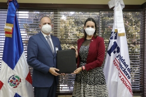 UAF y AIRAC firman acuerdo de colaboración y cooperación