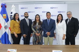 UAF y Club de Gestión de Riesgos firman acuerdo de trabajo