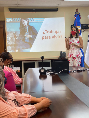 Charla Working Women: Buscando el Balance